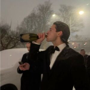 Meet your Posher, Will